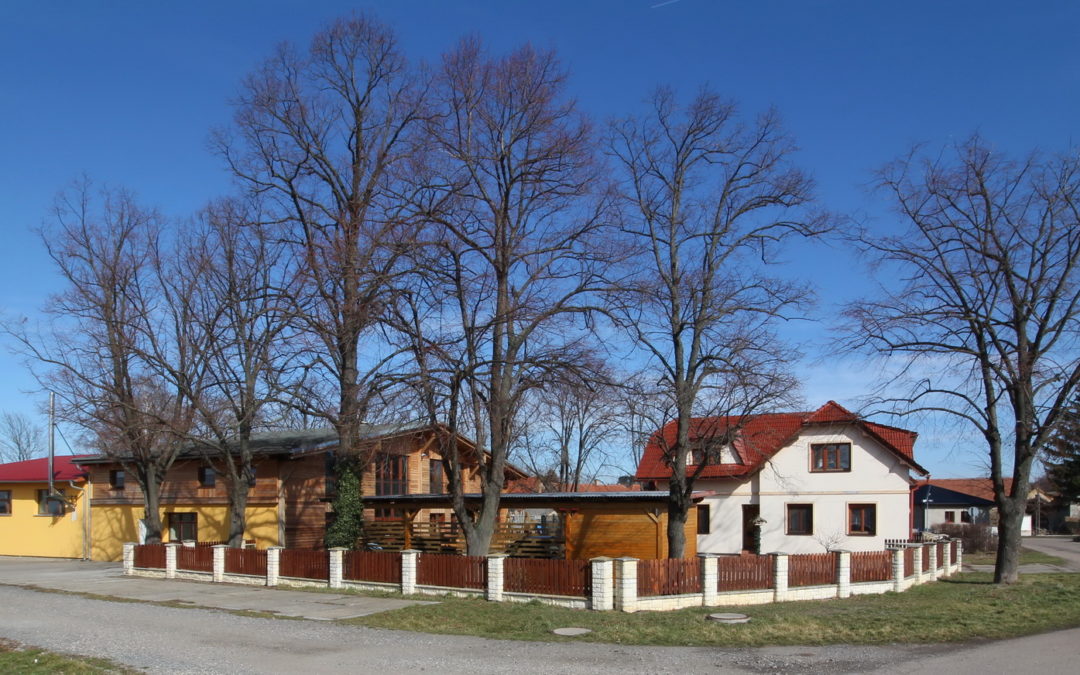 Prodej výrobní haly, prostoru 988 m², Bříství, okres Nymburk